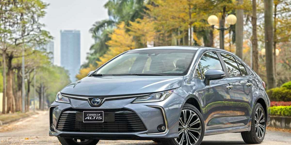 Toyota Corolla Altis 2022 - xe Nhật bồi đắp công nghệ