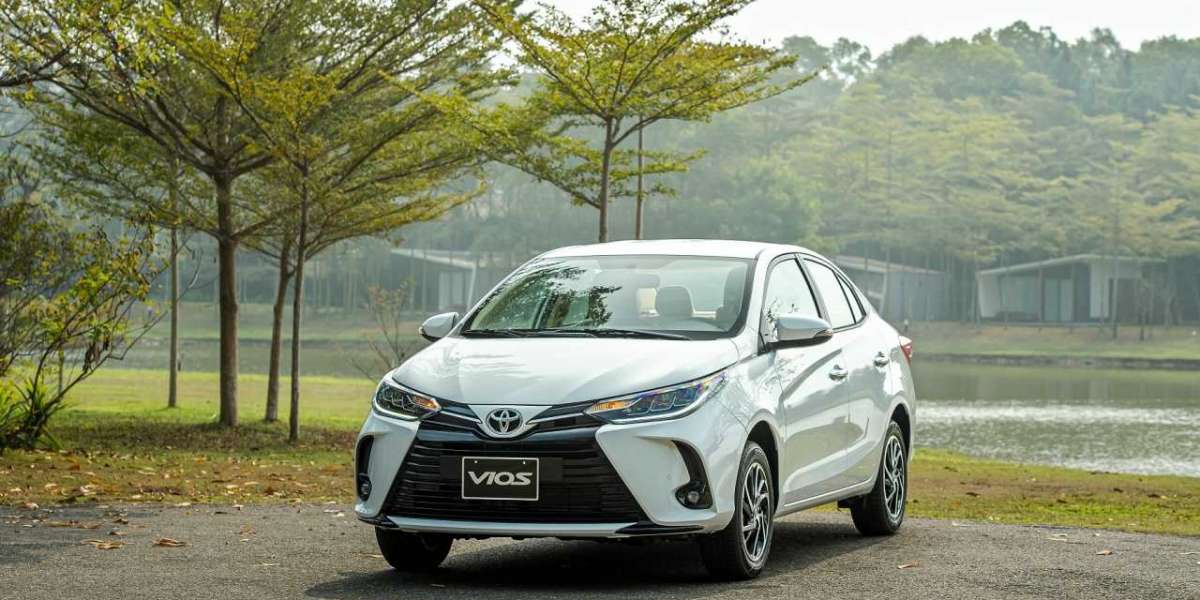 Xe hạng B tháng 3/2022: Kiềng ba chân vững chắc
