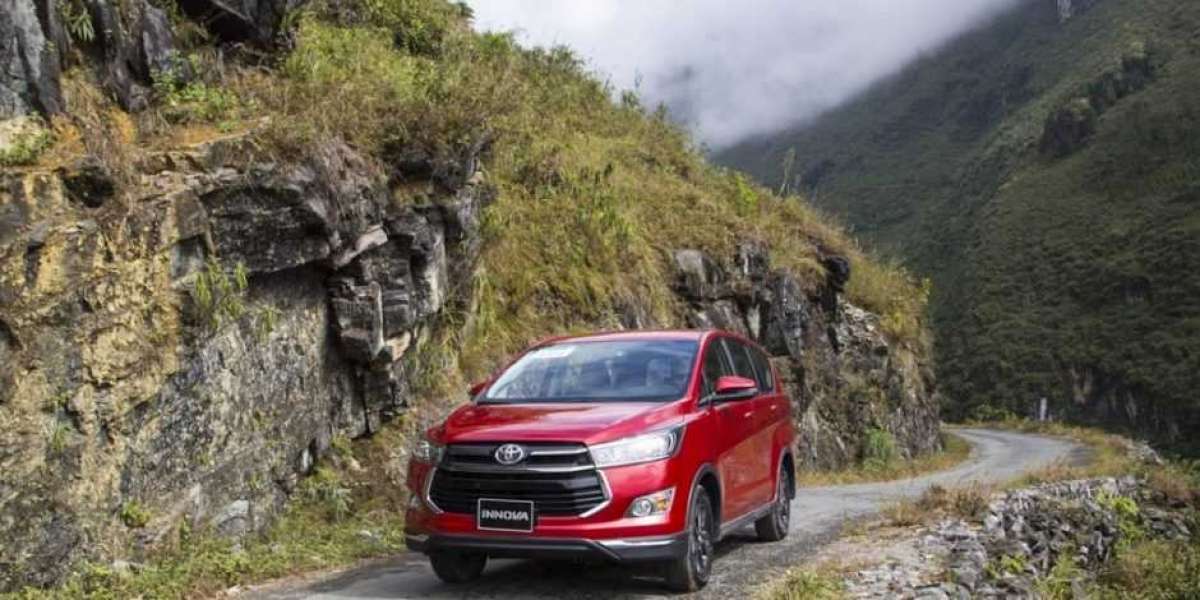 Những mẫu xe đã qua sử dụng rớt giá mạnh nhất tại Việt Nam