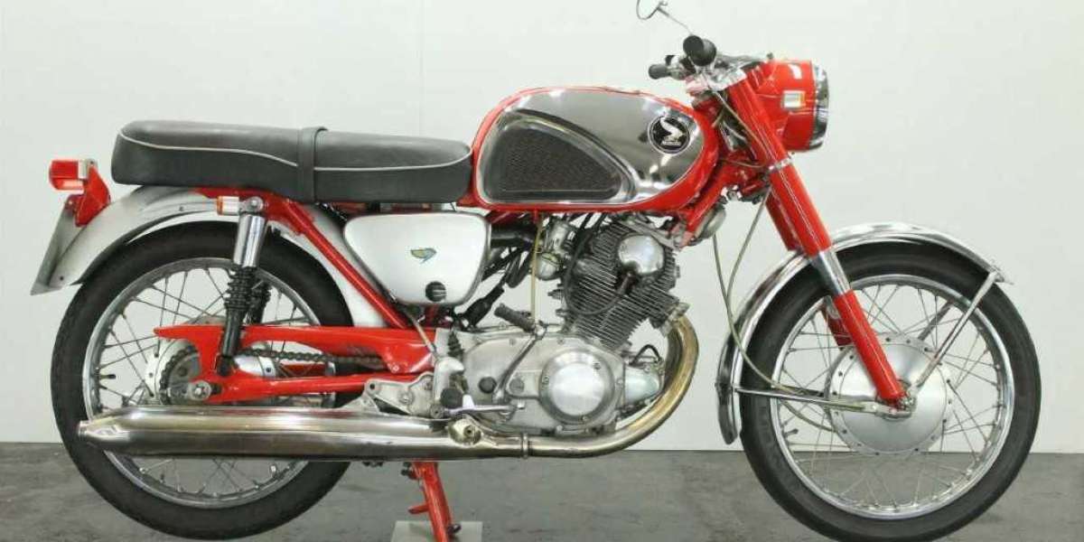 Nhìn lại lịch sử “diều hâu” Honda Hawk