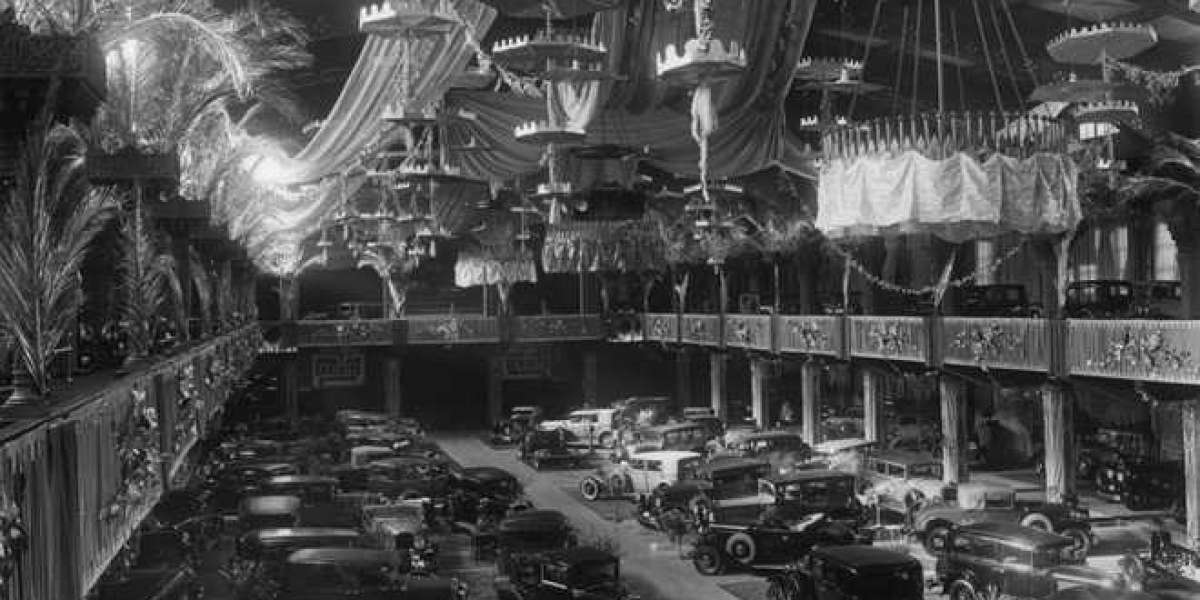 Những dấu mốc đáng nhớ trong lịch sử 114 năm của Los Angeles Auto Show