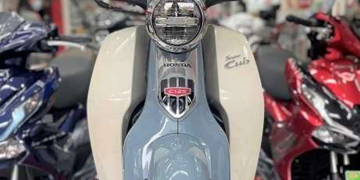 Honda Super Cub C125 chênh tới 13 triệu