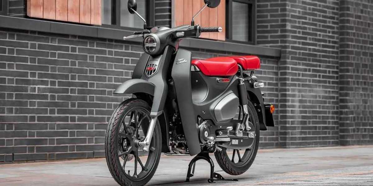 Quá hot, Honda Super Cub C125 Đen nhám bị đội giá