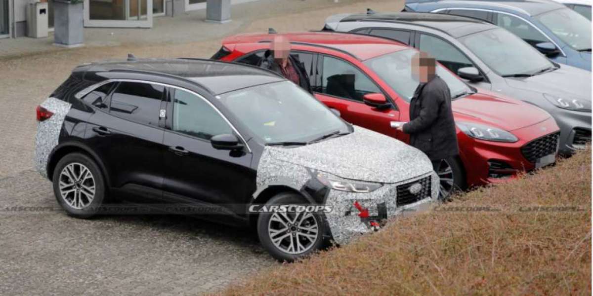 Ford Escape 2023 lộ diện trên đường thử