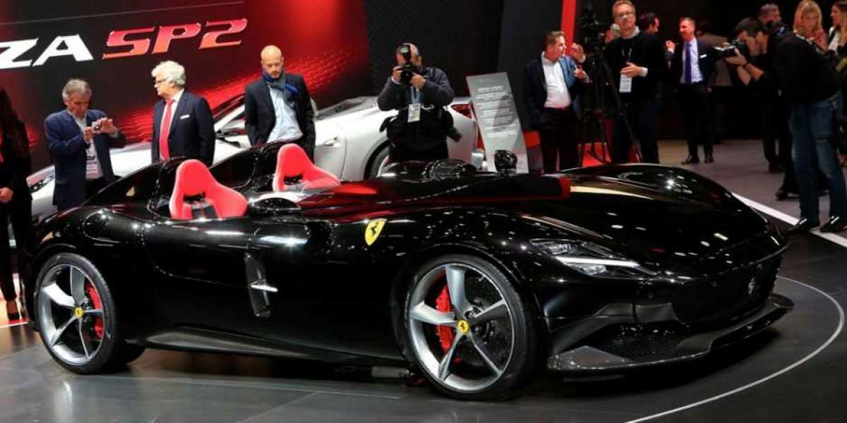 [PMS 2018] Ferrari trình diễn bộ đôi hàng độc Monza tại triển lãm