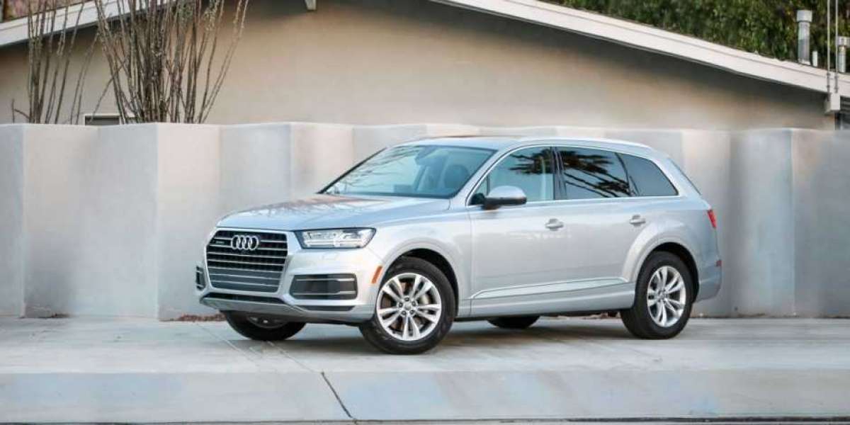 Triệu hồi xe Audi Q7 do cơ cấu lái có nguy cơ lỗi