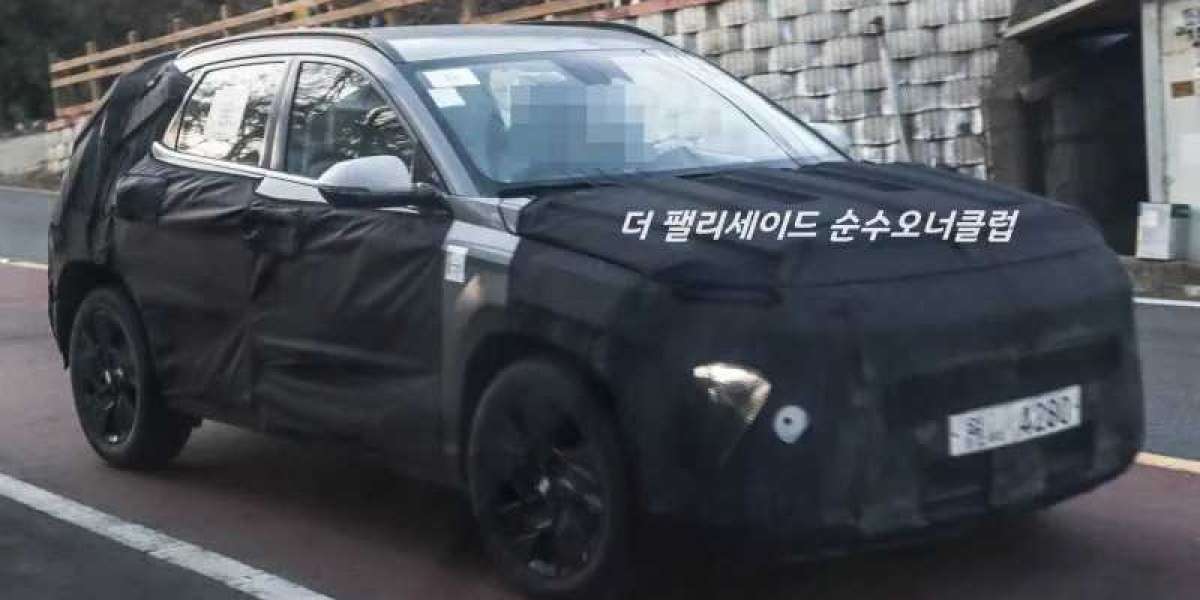 Hyundai Kona thế hệ mới bị bắt gặp trên đường phố