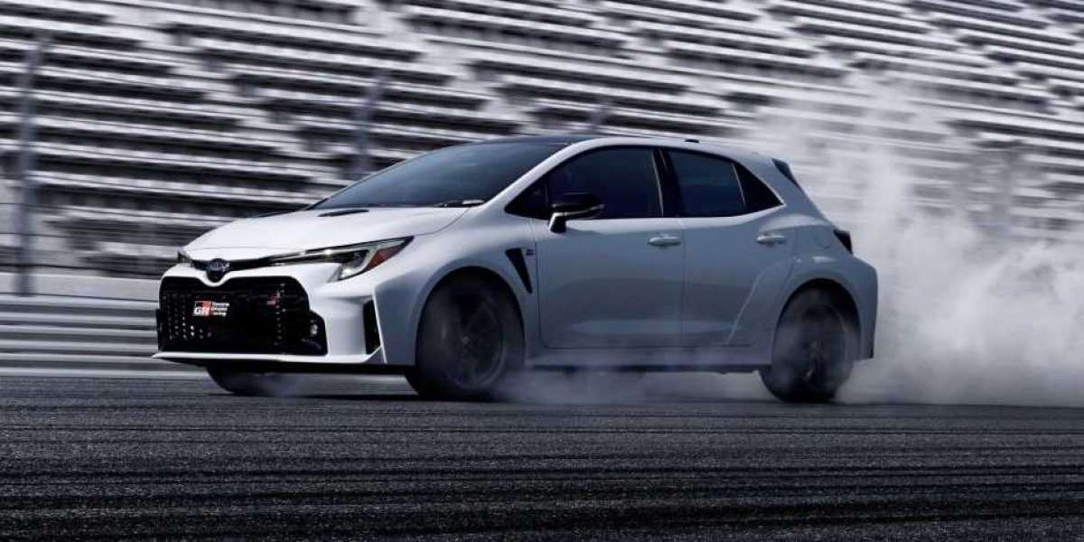 2023 Toyota GR Corolla chính thức ra mắt: 300 mã lực, dẫn động AWD, hộp số sàn 6 cấp