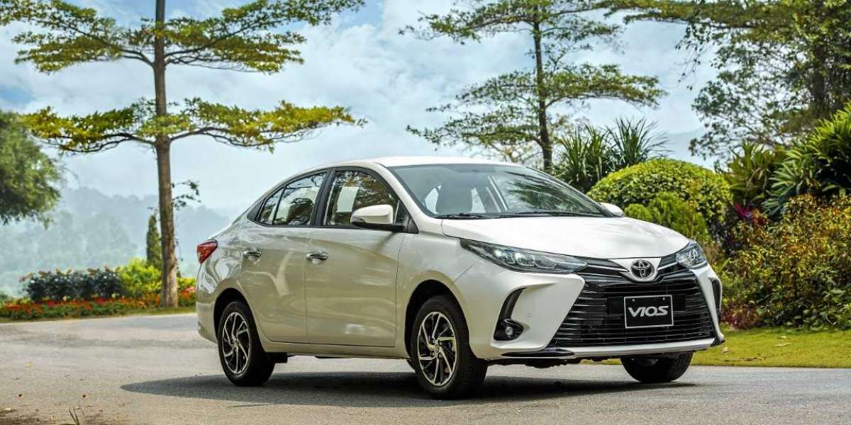Loạt xe Toyota hưởng ưu đãi cuối năm