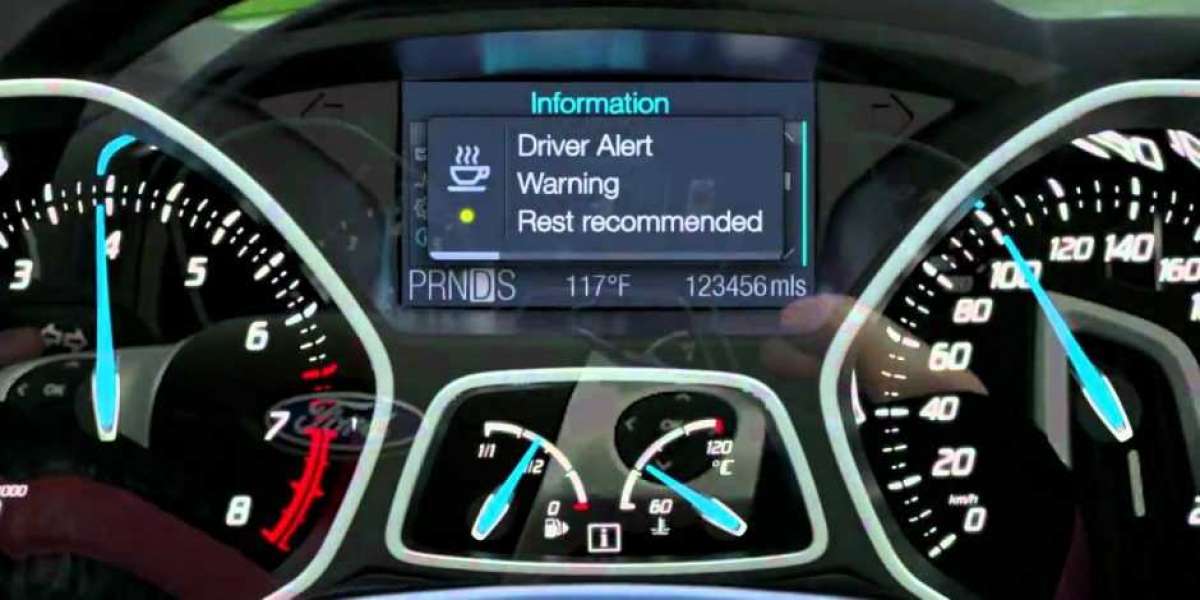 Hệ thống giám sát trạng thái tài xế của Ford và GM được đánh giá cao