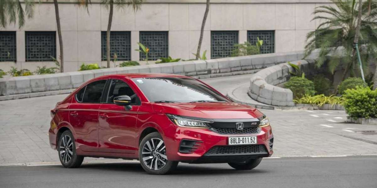 Sedan hạng B bùng nổ tháng đầu năm