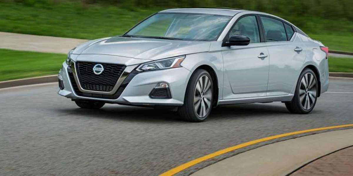 Tin tặc chỉ cần 3 phút để đánh cắp một chiếc ô tô Nissan đời mới