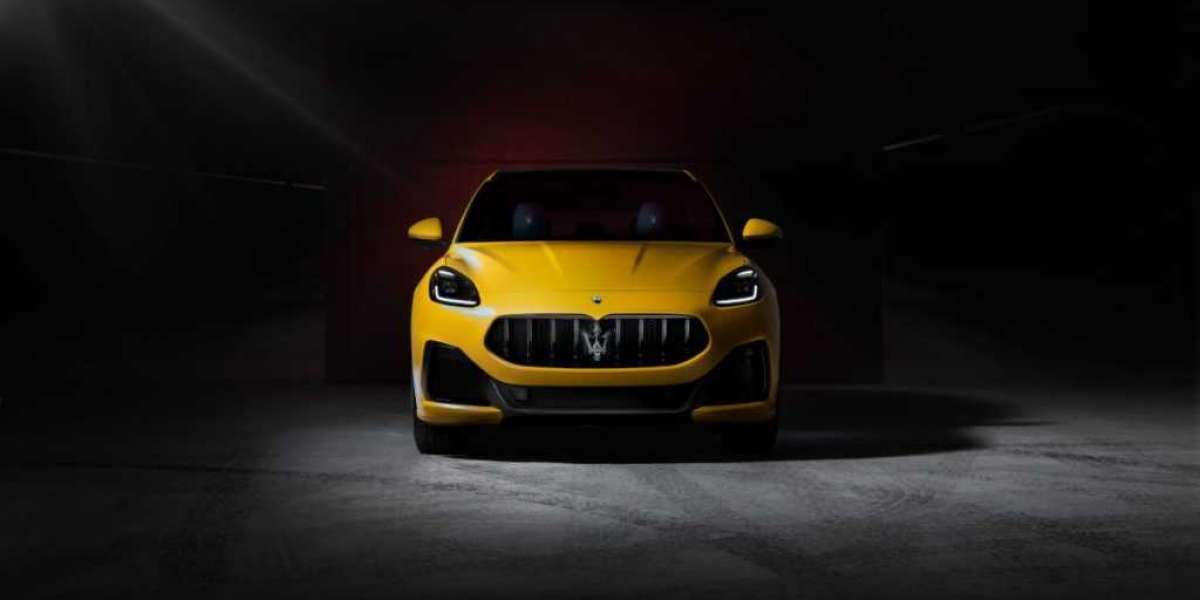 Maserati ra mắt mẫu SUV Grecale