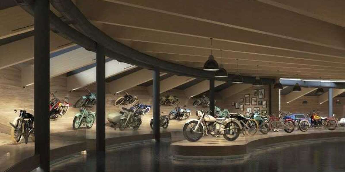 Bảo tàng xe máy cao nhất châu Âu chìm ngập trong biển lửa, thiệt hại hơn 200 chiếc xe