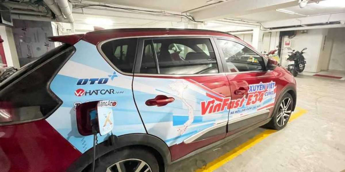 Xe điện VinFast e34 lên đường xuyên Việt