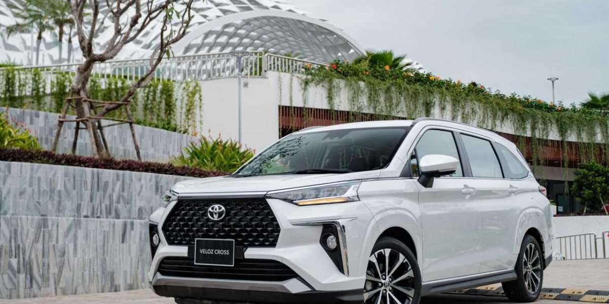 Bộ đôi Toyota Veloz Cross và Avanza Premio chính thức ra mắt Việt Nam