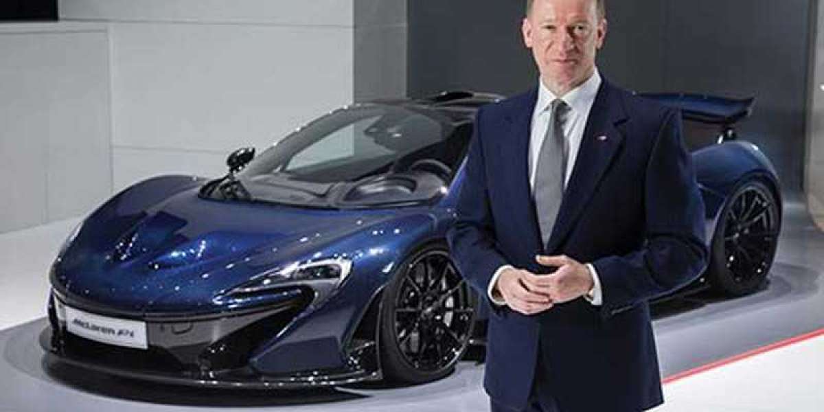 Mike Flewitt bất ngờ từ chức CEO McLaren