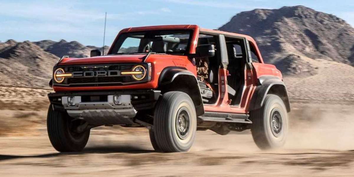 Ford ngừng hoạt động sản xuất tại Nga