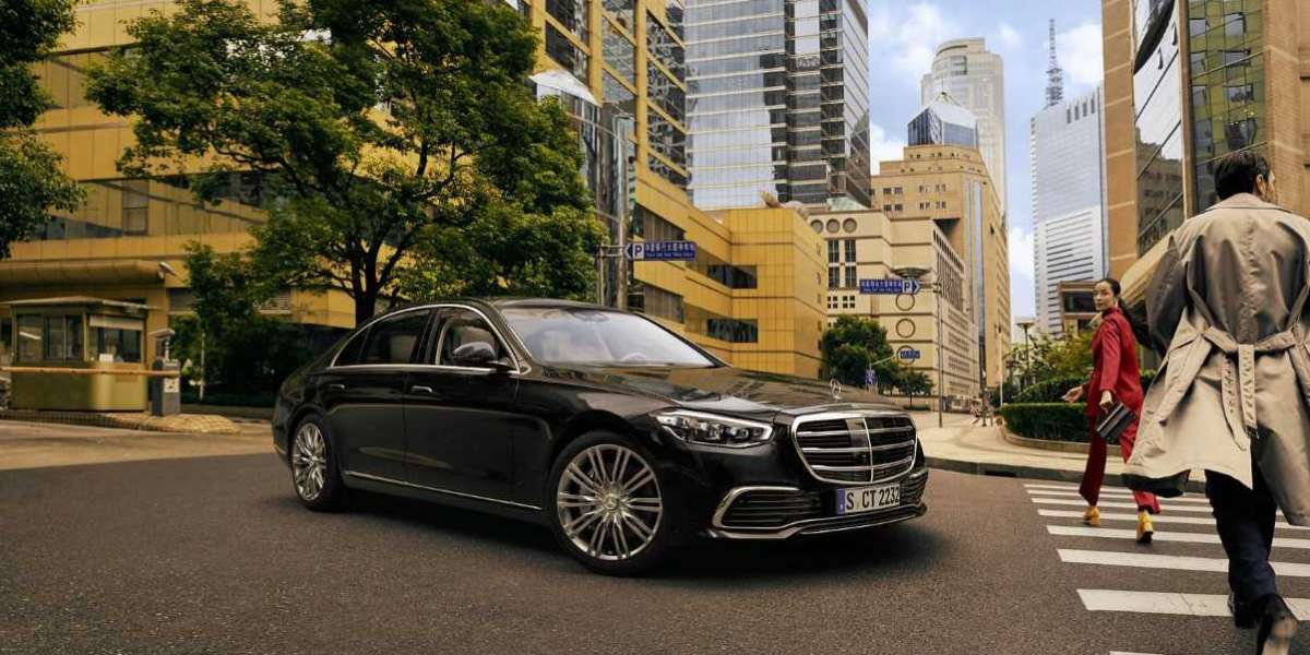 Mercedes-Benz S-Class mới ra mắt tại Việt Nam, giá từ 5,199 tỷ đồng