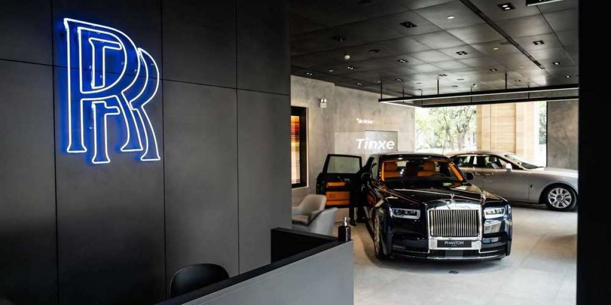 Rolls-Royce Nam tiến, chính thức khai trương đại lý tại thành phố Hồ Chí Minh