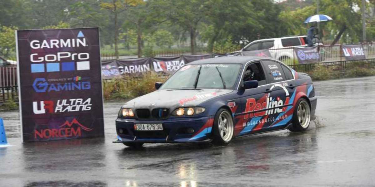 Redline Auto Gymkhana Cup Round 3 – Khói lửa trong ngày mưa