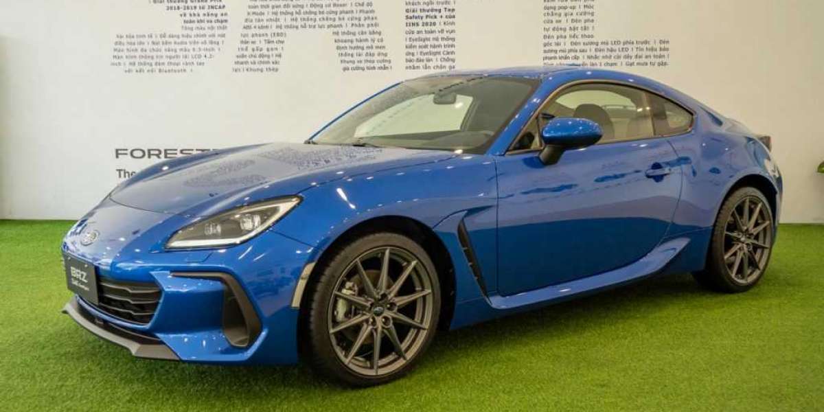Subaru BRZ – cùng giá nhưng đừng so sánh với 3-series, C300 AMG!