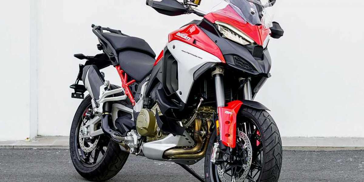 Ducati Multistrada V4 thế hệ mới đã có mặt tại Việt Nam, giá từ 770 triệu đồng