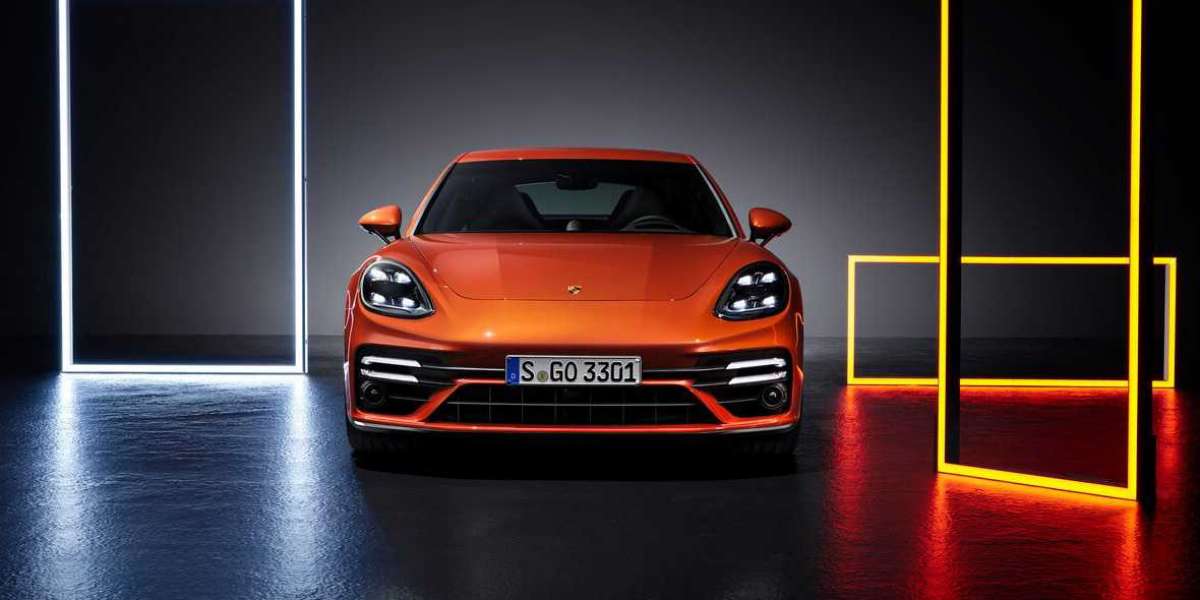 Giá bán Porsche Panamera 2022 tại Việt Nam: cao nhất 11,77 tỷ đồng