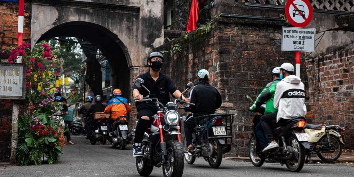 Honda Monkey 125: bé hạt tiêu, giá hạt điều