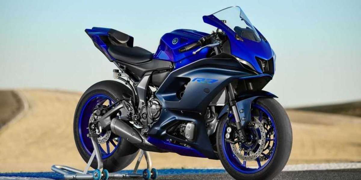 Sportbike Yamaha R7 sẽ được đưa về Việt Nam vào năm sau