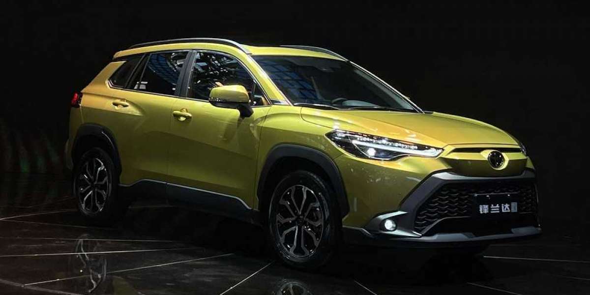Toyota Frontlander 2022 chính thức trình làng