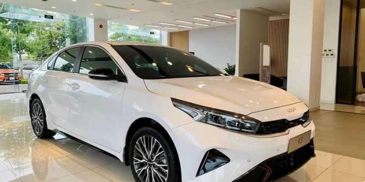 Kia K3 1.6 Turbo GT xuất hiện tại đại lý: Cấu hình truyền động “đánh bại” Civic RS, Corolla Altis