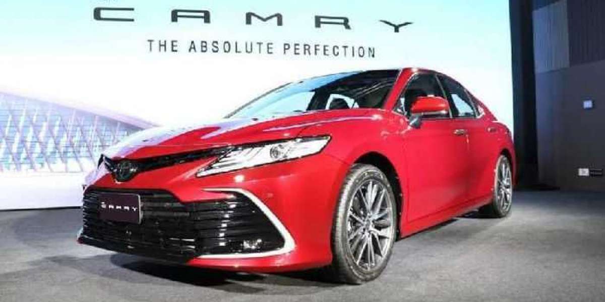 Toyota Camry 2022 rục rịch về Việt Nam