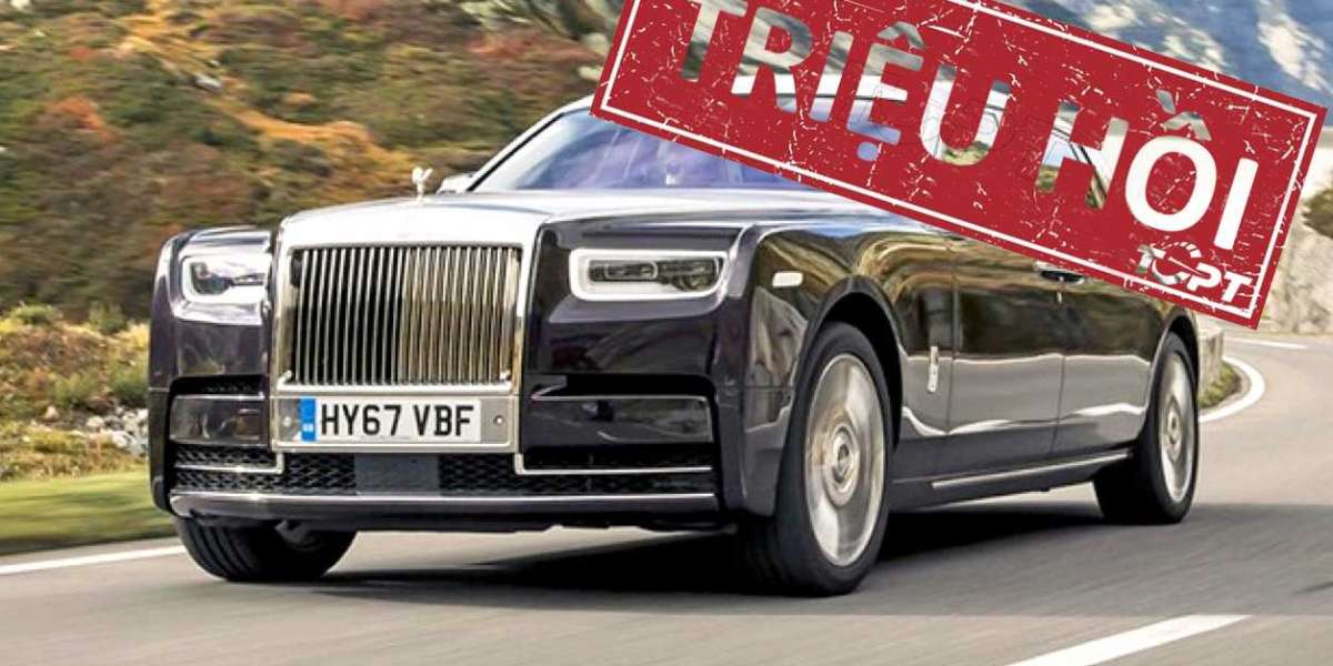 Triệu hồi Rolls-Royce Phantom vì lỗi camera sau