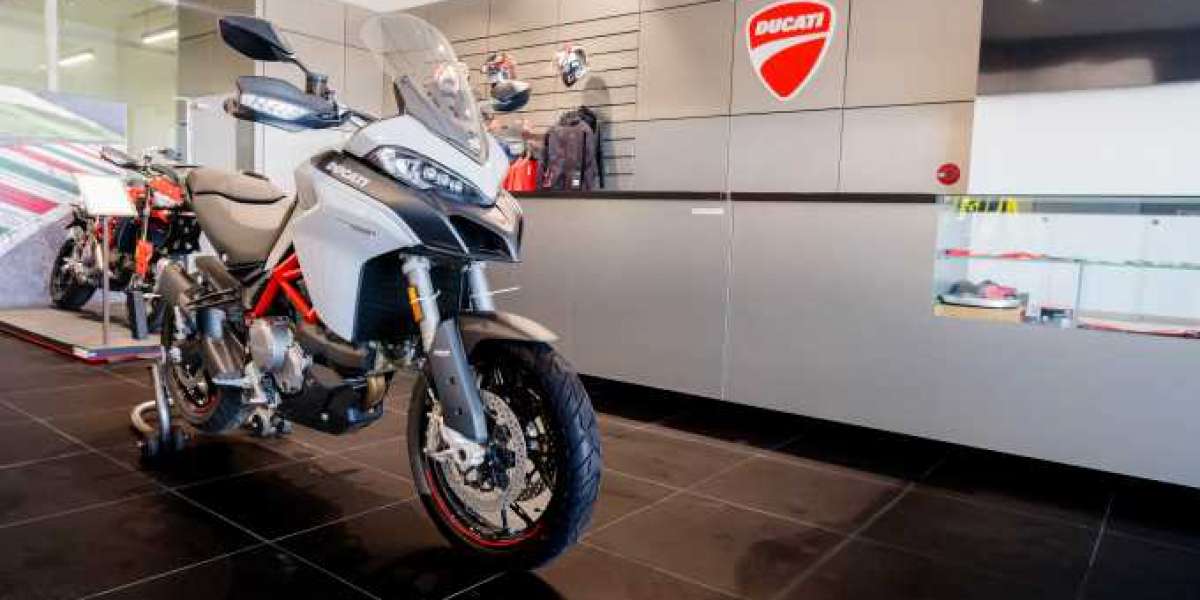 Ducati có phòng trưng bày mới tại Hà Nội