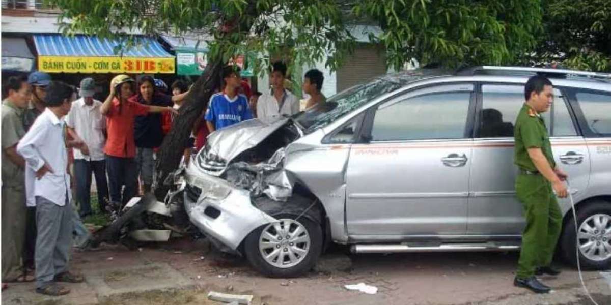 [P4] Phải chăng thân vỏ xe ô tô ngày càng mỏng?