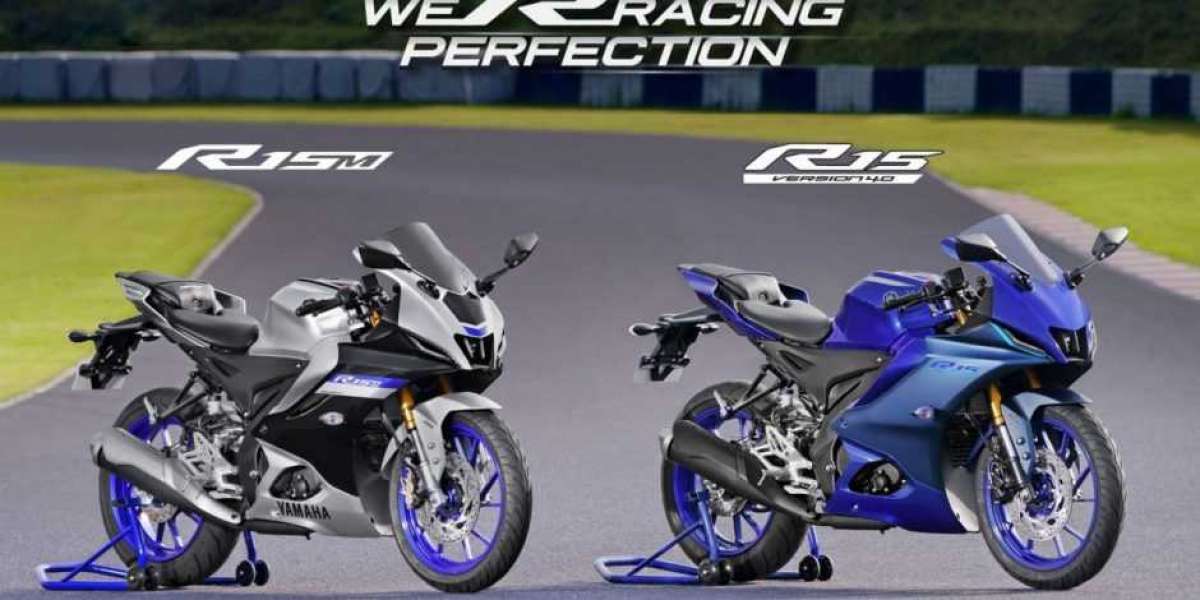 Yamaha R15 v4 chính thức ra mắt, chờ ngày về Việt Nam