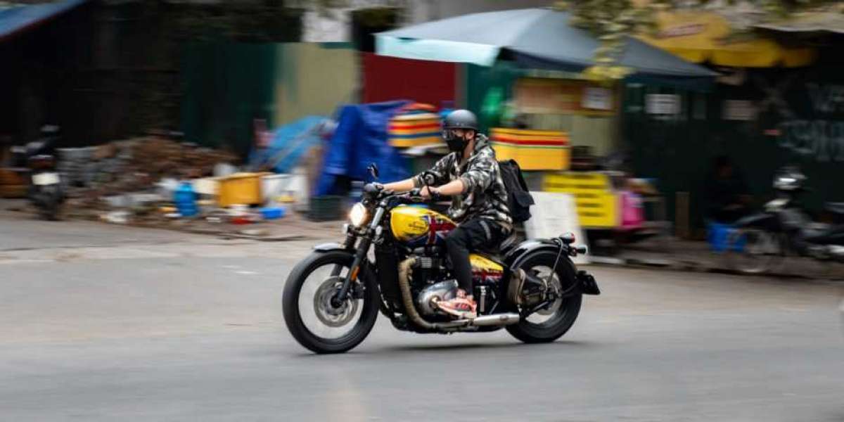 Trải nghiệm nhanh Triumph Bonneville Bobber T1200: Hiệu suất thuần khiết ẩn trong vẻ cổ điển vượt thời gian