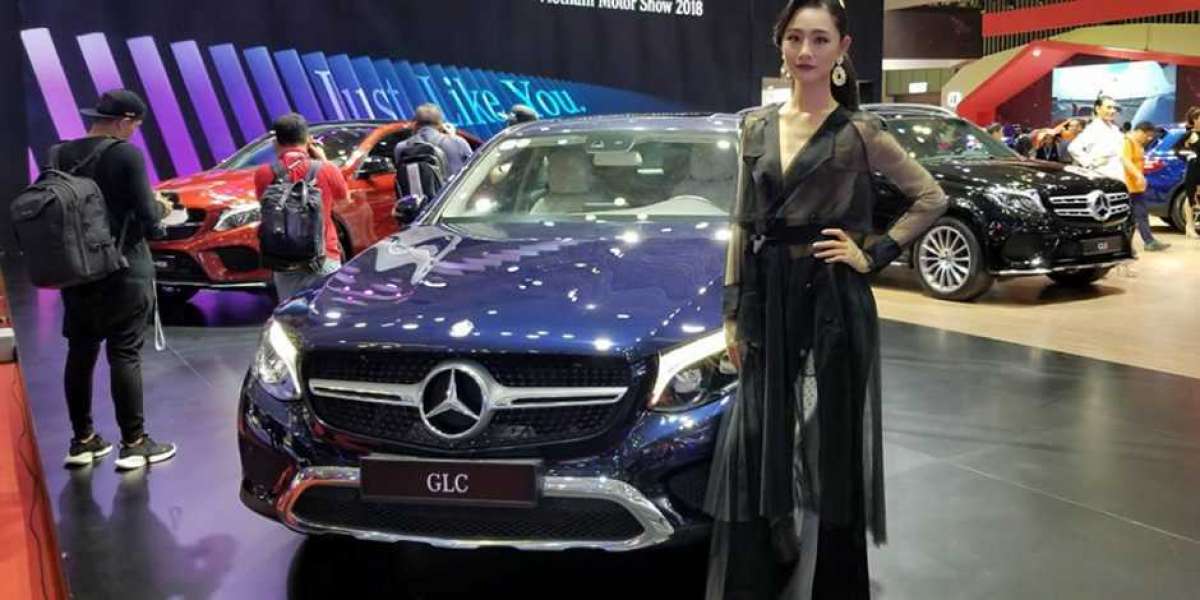 [VMS 2018] Mercedes-Benz trưng bày siêu phẩm S 450 4MATIC Coupe cùng gian hàng đẳng cấp