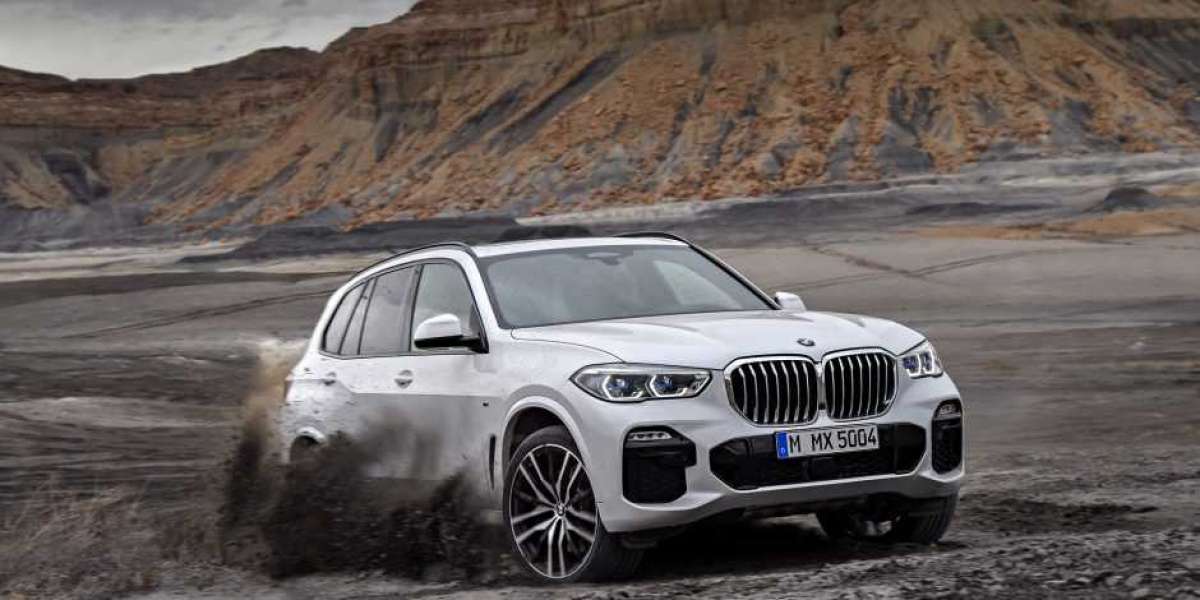 BMW X5 hoàn toàn mới có giá chính thức tại Mỹ