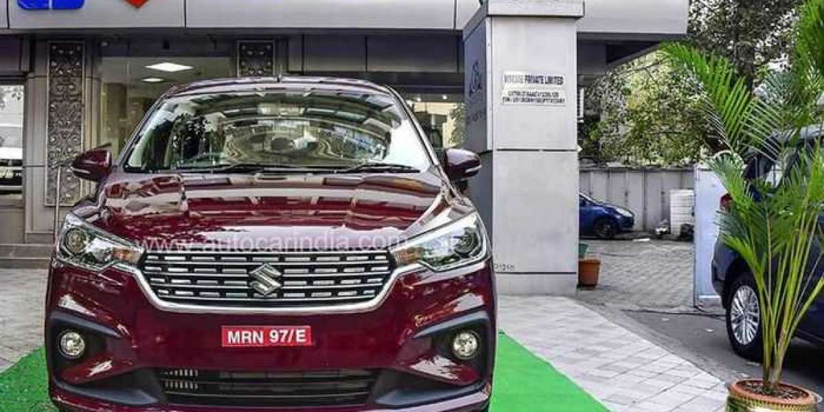 Suzuki triệu hồi Ertiga và Ciaz