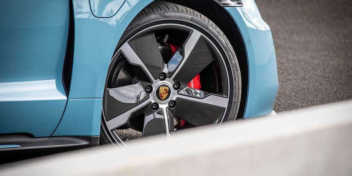 9 tháng đầu năm, Porsche Taycan bán được gần 11.000 xe