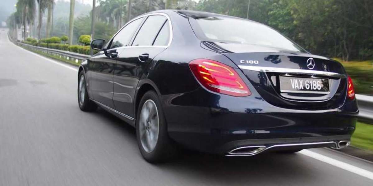 Mercedes đưa thêm xe động cơ nhỏ về Việt Nam: Có phải C 180?