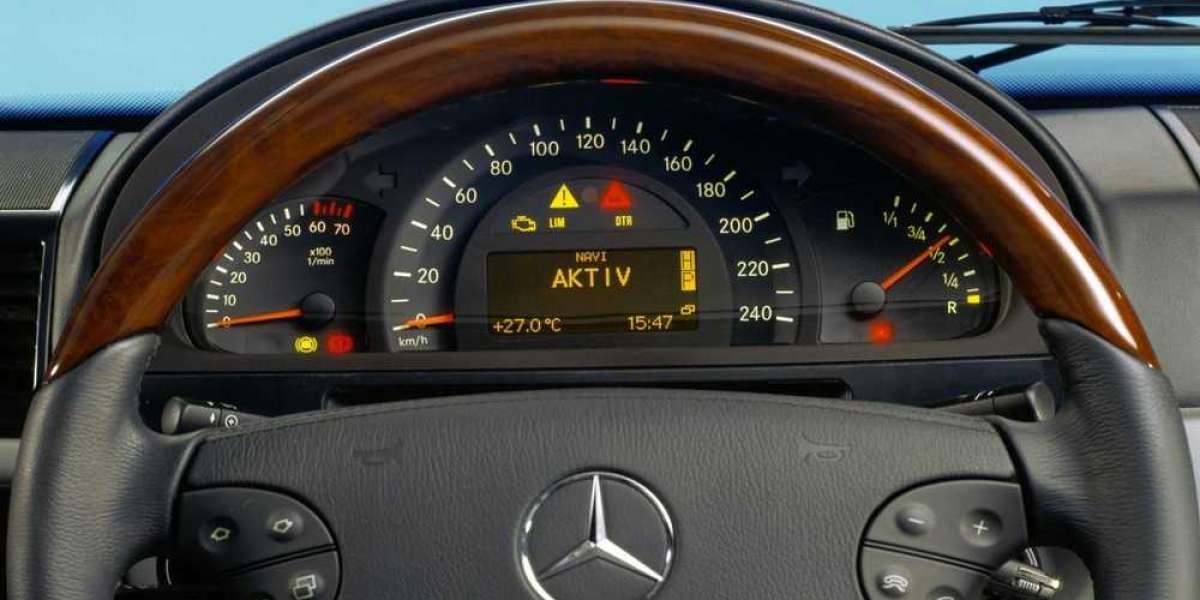 Né triệu hồi, Mercedes-Benz bị kiện tại Úc