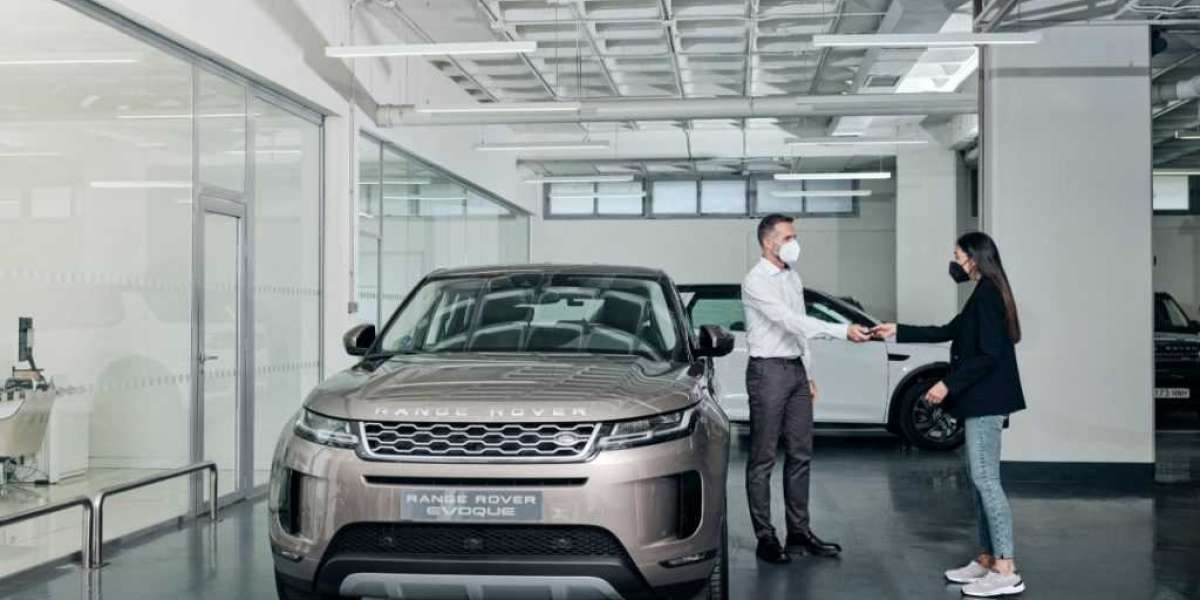 Jaguar-Land Rover Việt Nam tung chương trình ưu đãi dịch vụ bảo dưỡng cuối năm