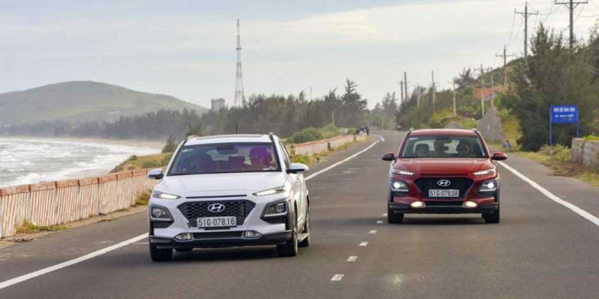 Hyundai KONA và Elantra khuyến mại tới 40 triệu đồng