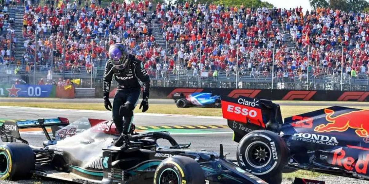 Halo cứu Lewis Hamilton khỏi tai nạn nguy hiểm ở Italian GP