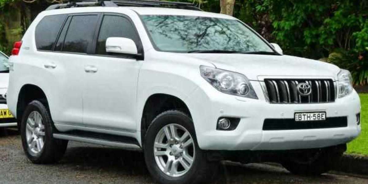 Toyota Land Cruiser Prado sắp ra mắt thế hệ mới