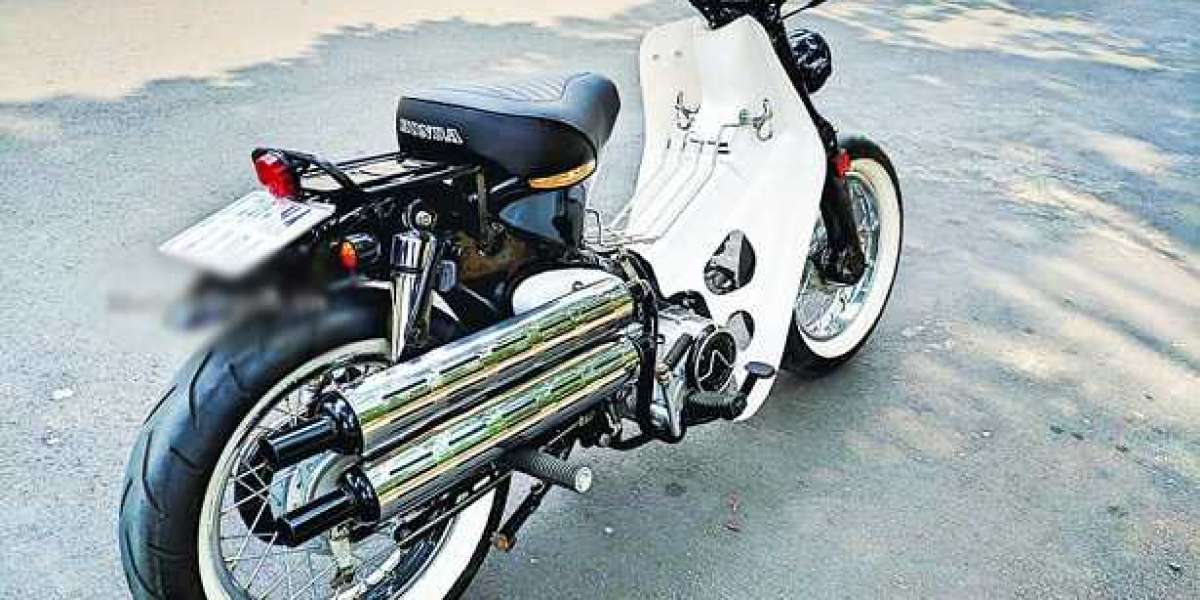 Những chiếc Honda Super Cub độ 2 pô cực chất