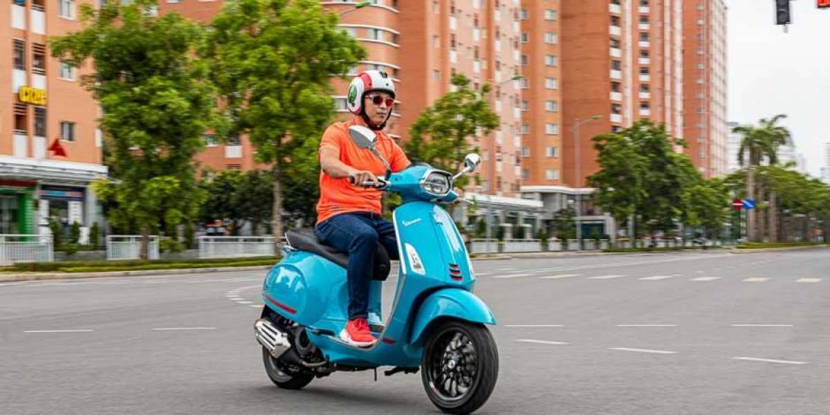 Vespa Sprint S 125 Blue Audace: mảng tươi mát cho mùa hè cho mùa hè ngột ngạt